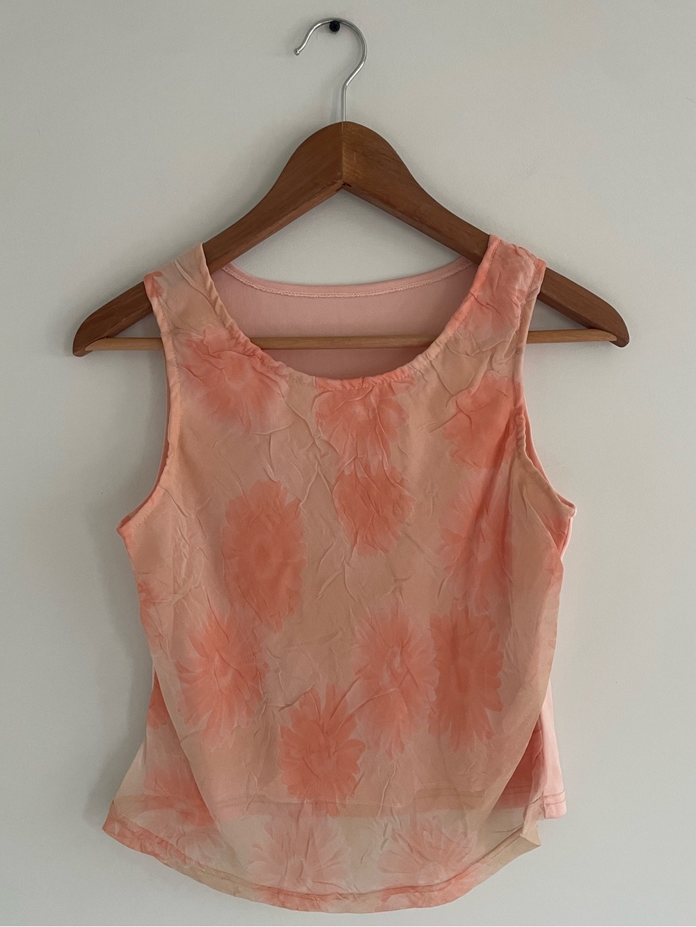 Sleeveless Peach Floral Top